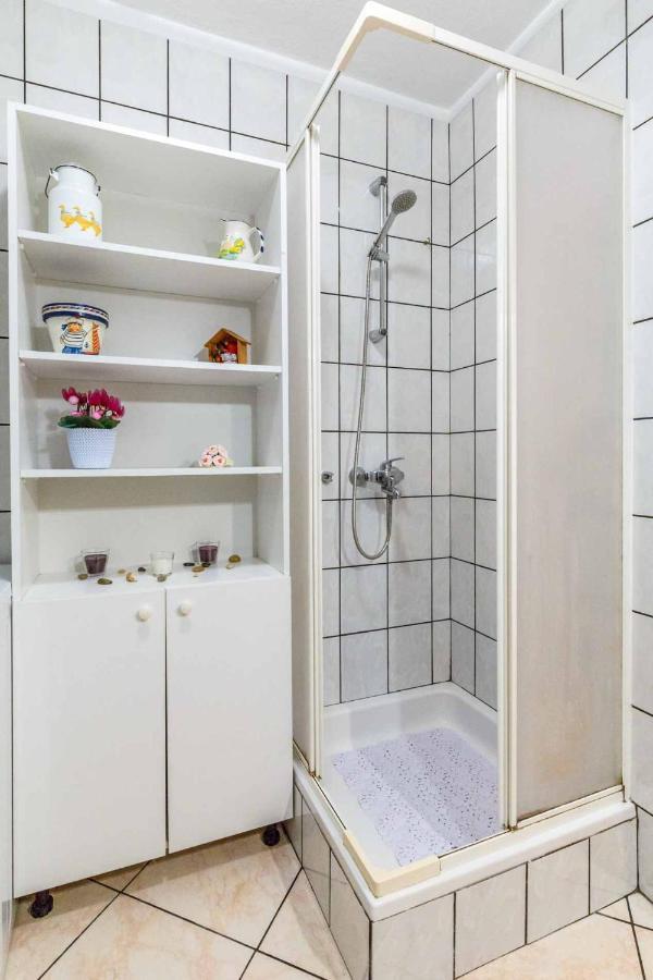 Apartman Mauro Malinska Exterior foto