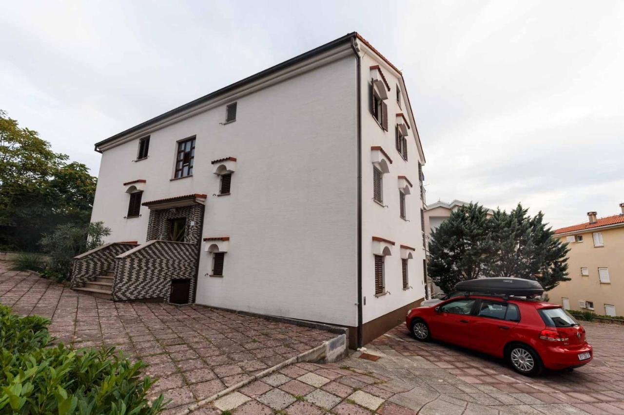 Apartman Mauro Malinska Exterior foto